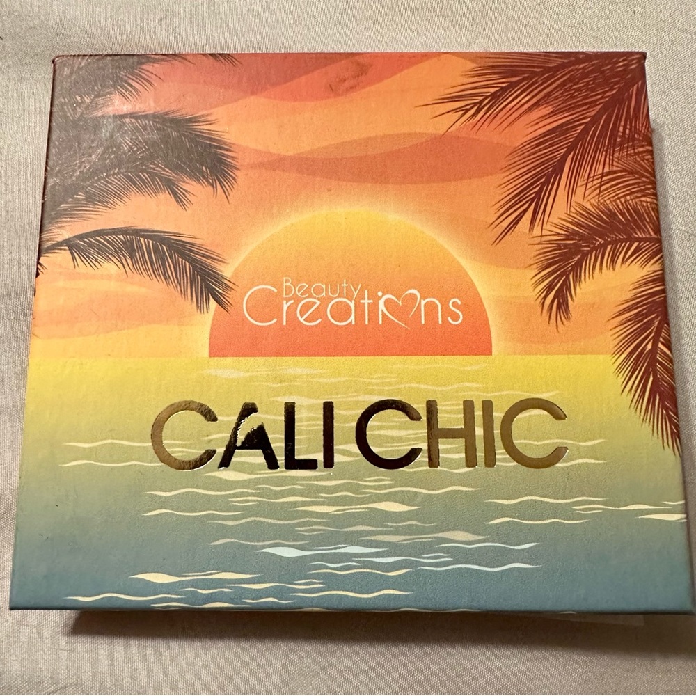 Beauty Creation Cali Chic Eyeshadow Pallette